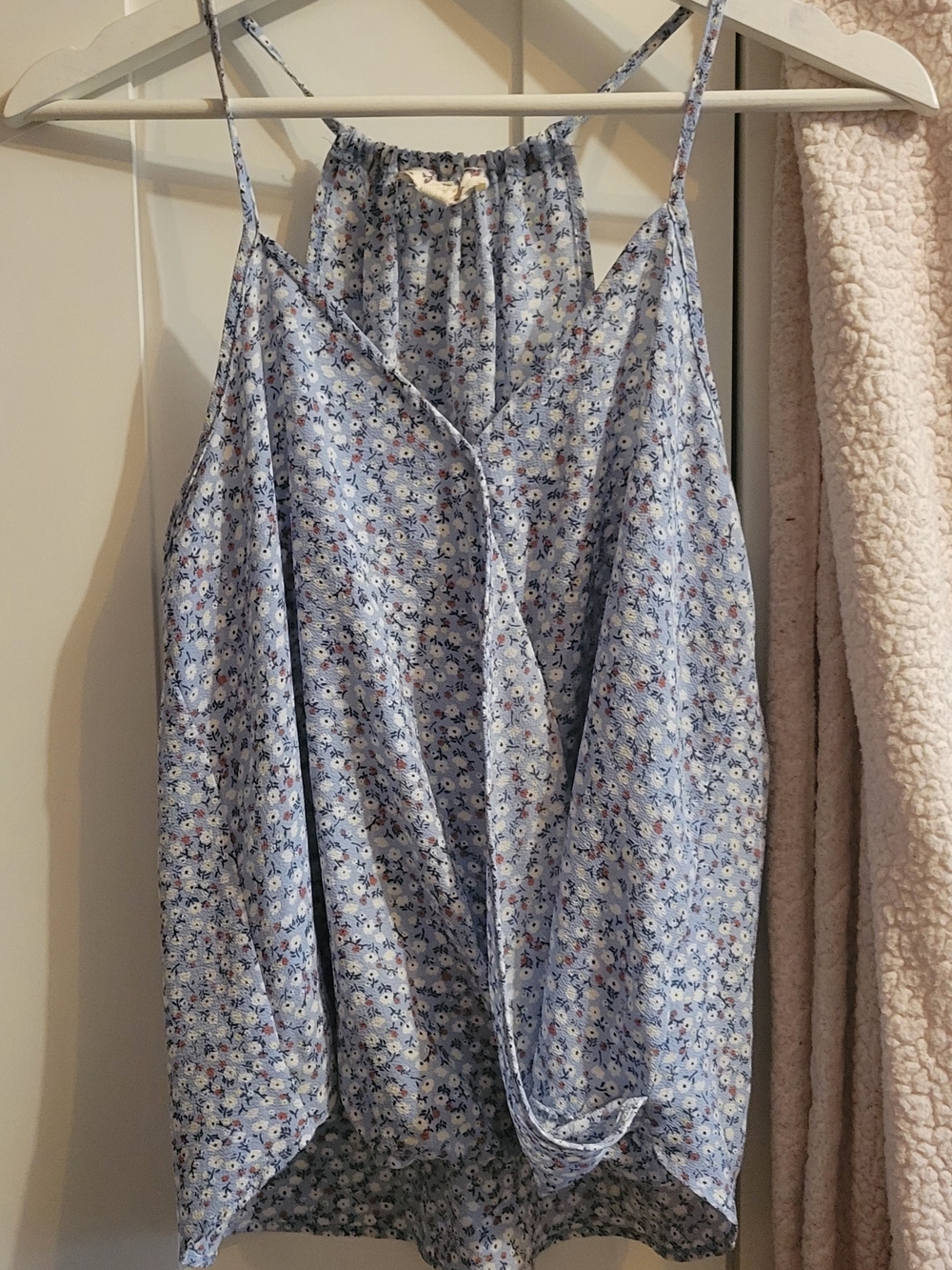 Hippie Rose Light Blue Floral Spaghetti-Strap Camisole